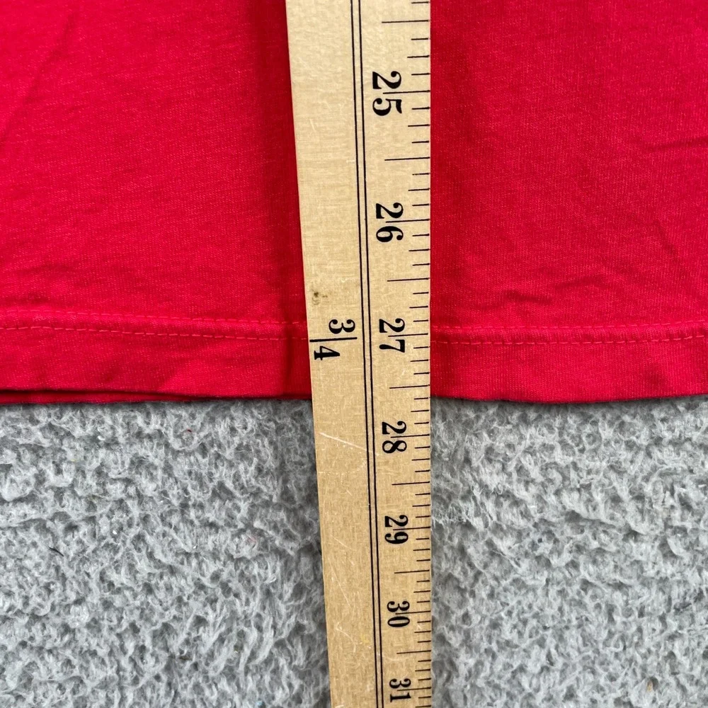 True Religion T-Shirt Mens Medium Red Graphic Logo Short Sleeve Cotton USA Made
